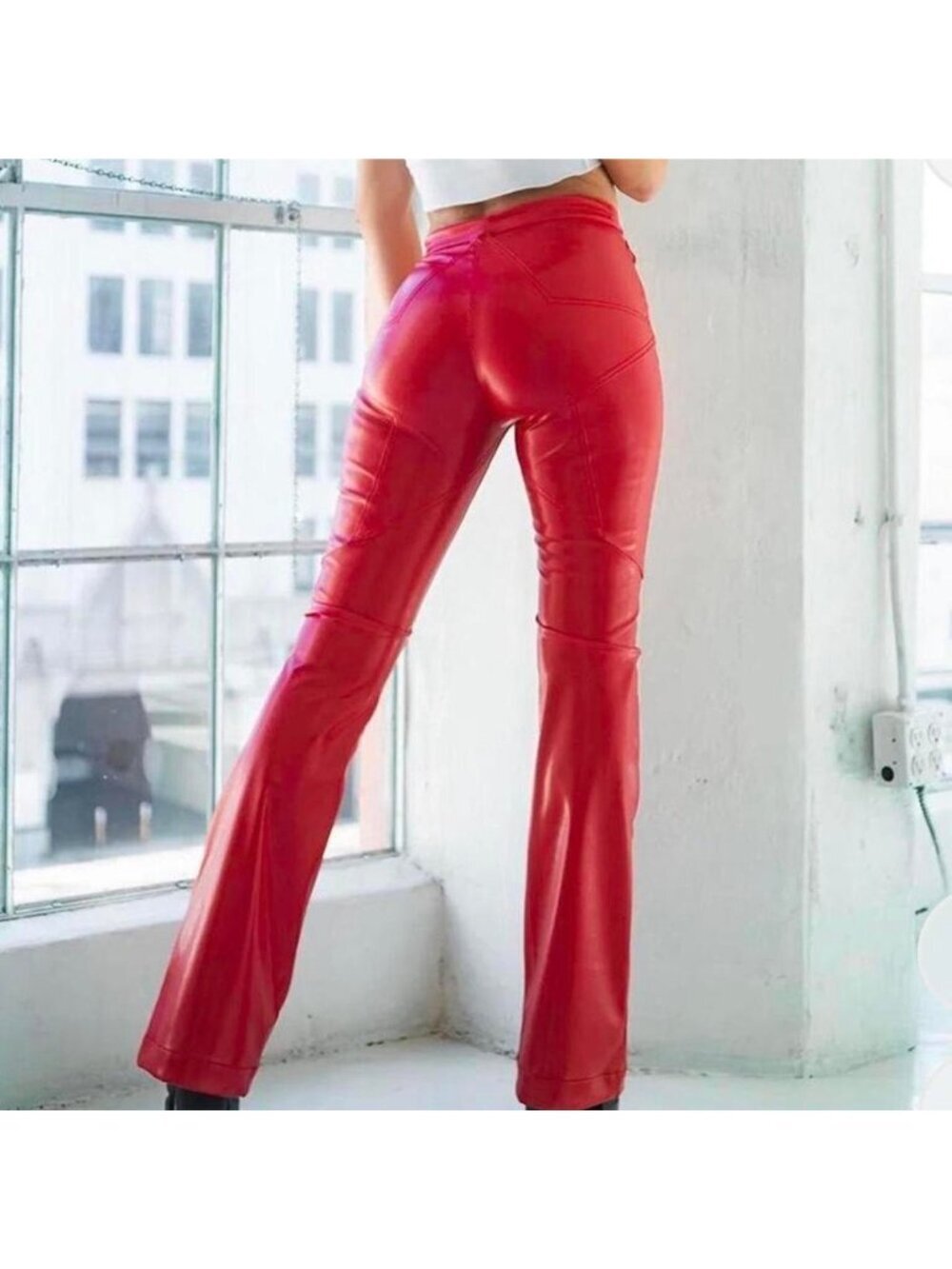 NWT Revice Venus Flares pants star back 32